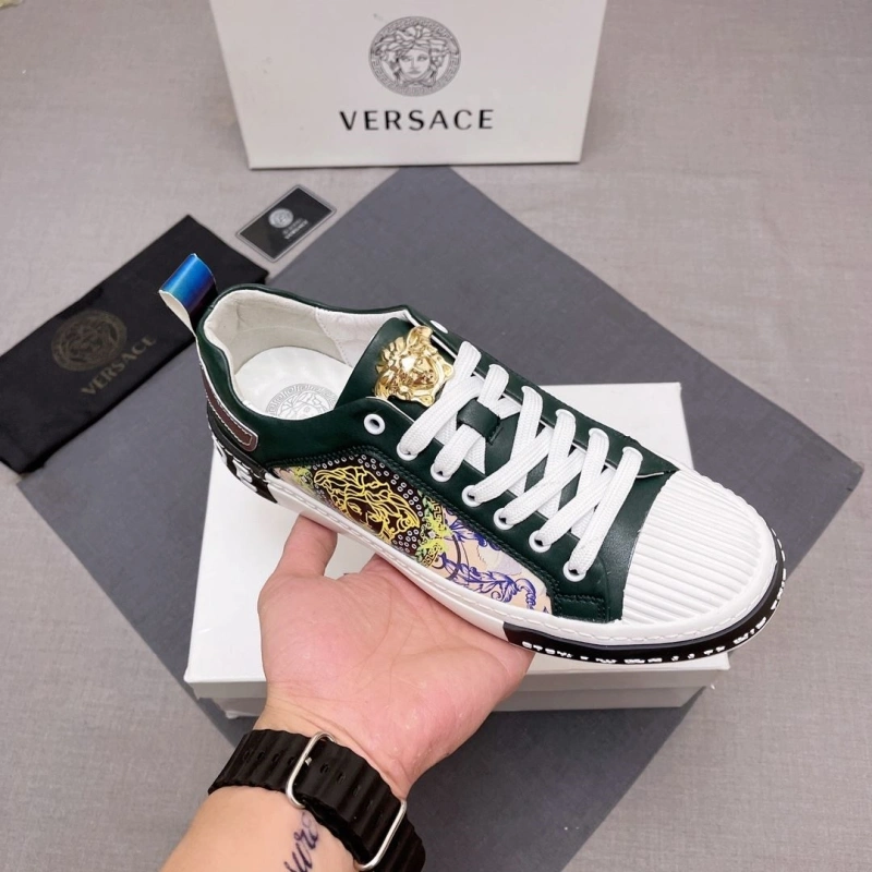 WellDesigned Gxvxnchy Sneakers 153980
