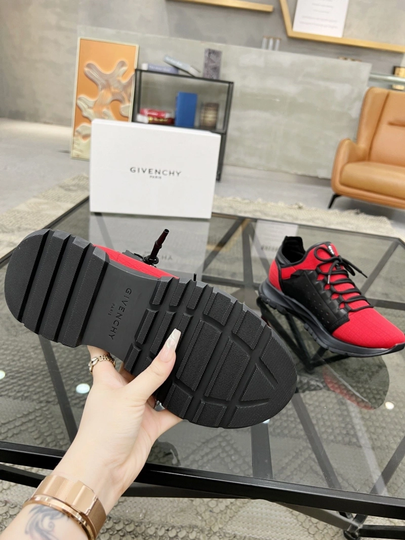 Gxvxnchy Sneakers Fashionable 153979