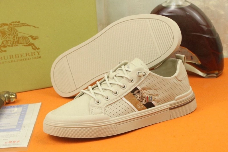 Timeless Bxrbxrry Sneakers 115318