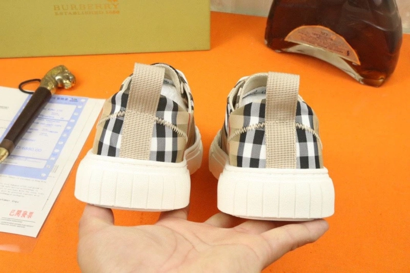 Bxrbxrry Sneakers Fashionable 115316