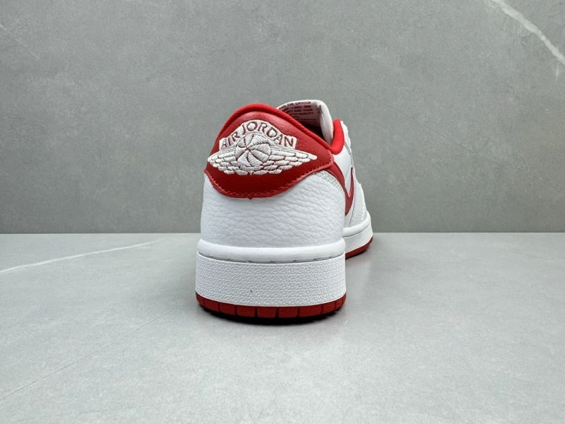 Trendy Gxvxnchy Sneakers 153975