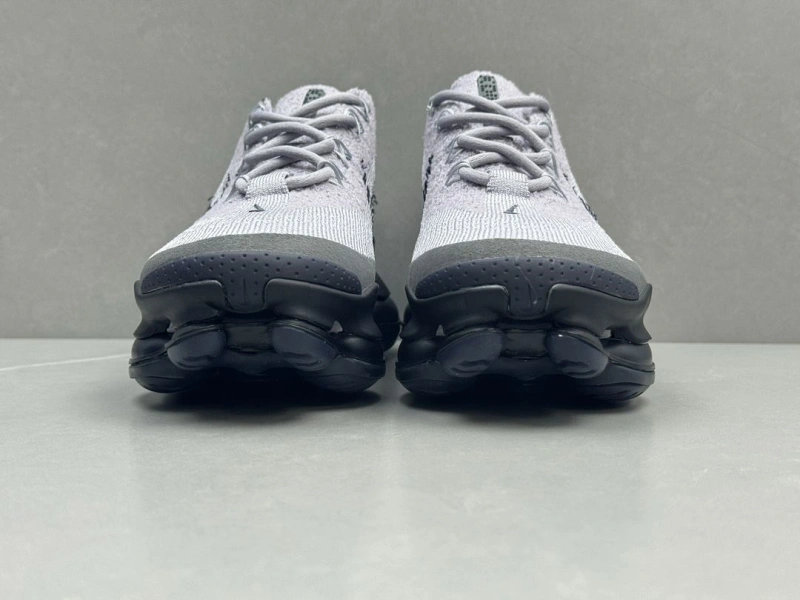 Trendsetting Nxkx Sneakers 199347