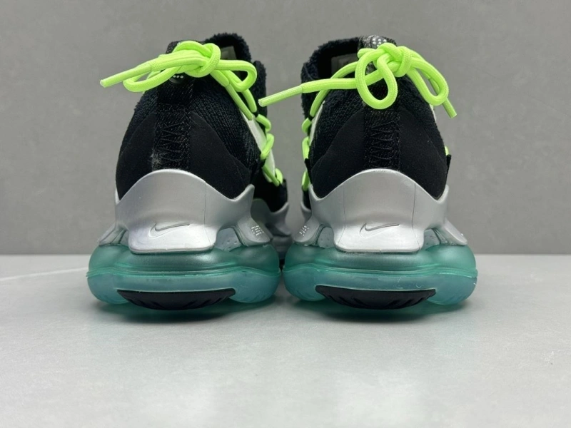 Modern Nxkx Sneakers 199328