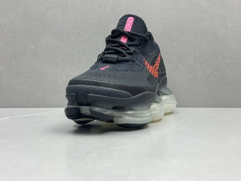 Vibrant Nxkx Sneakers 199326