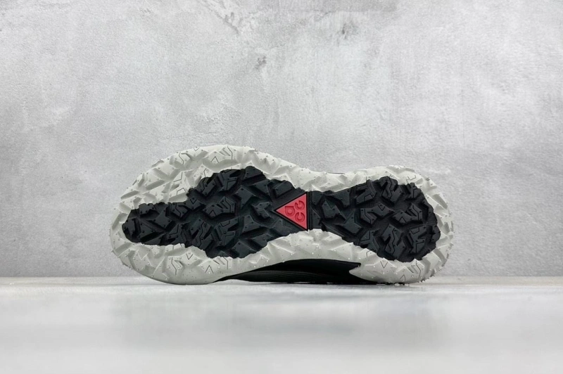 Refined Nxkx Sneakers 199313