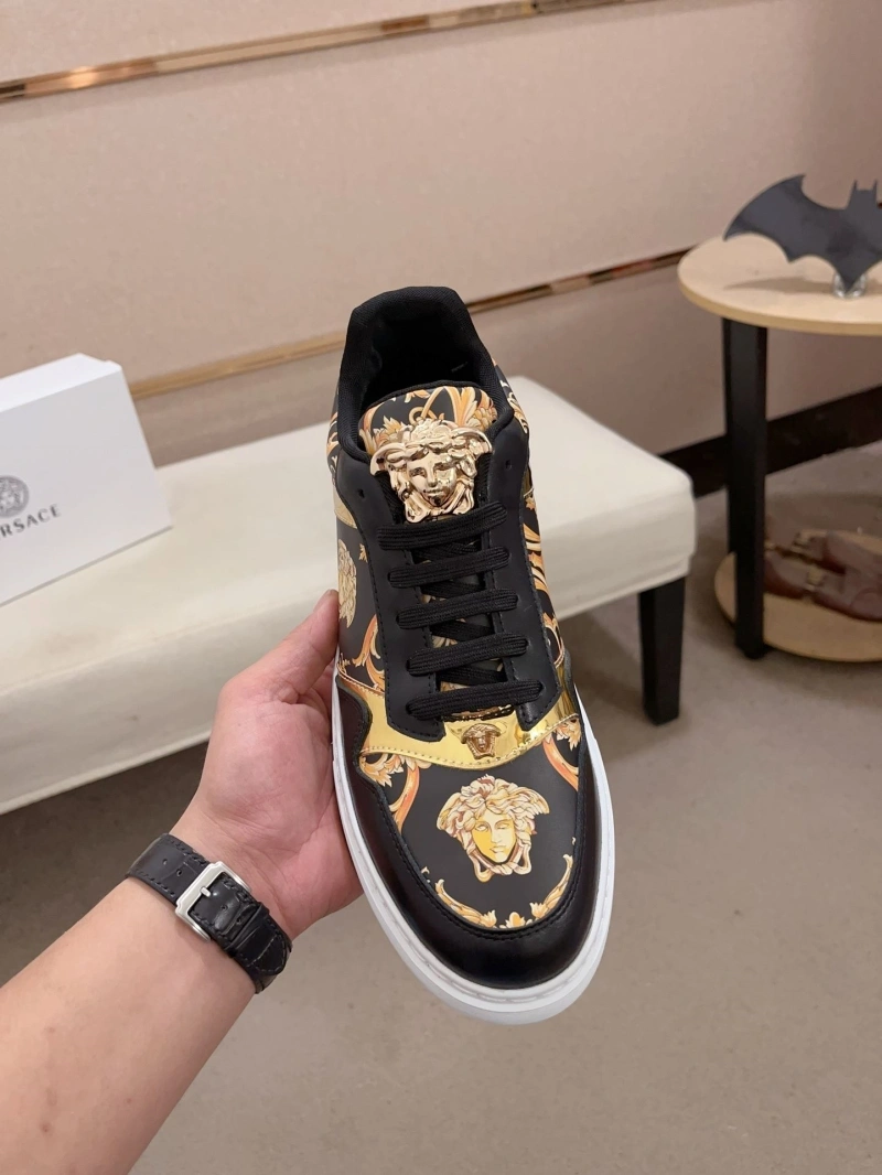 Resilient Gxvxnchy Sneakers 153970