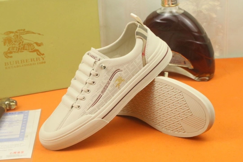 Compact Bxrbxrry Sneakers 115313