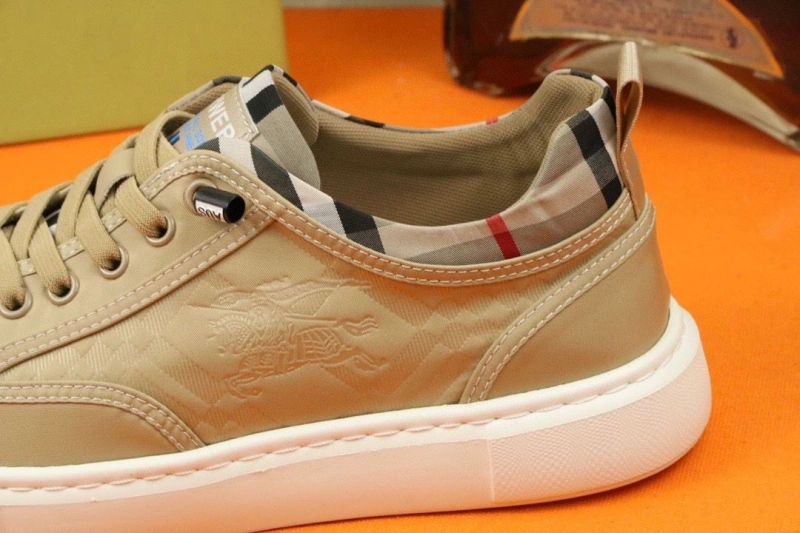 ModernLook Bxrbxrry Sneakers 115312
