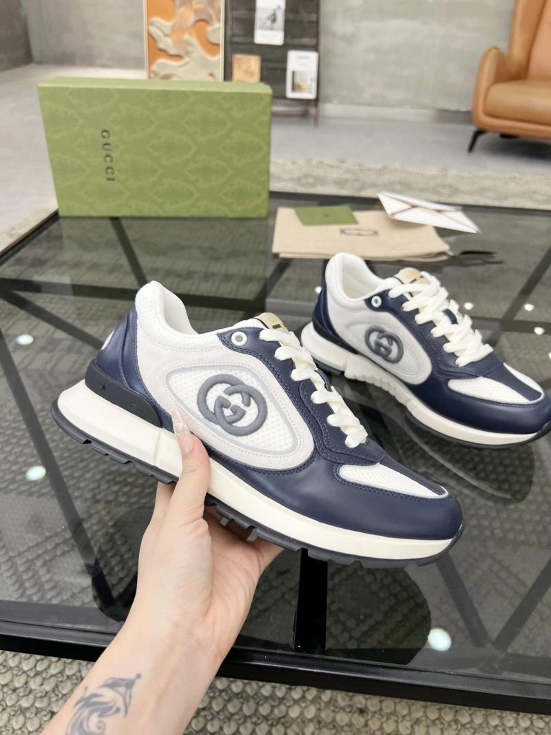 Versatile Gxccx Sneakers 163892