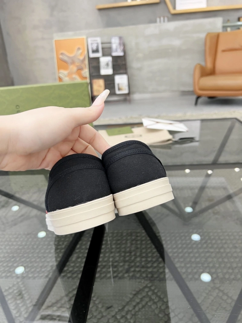 Comfortable Gxccx Sneakers 163912