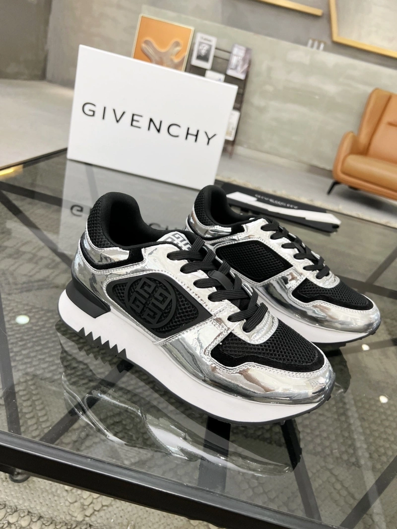 Gxvxnchy Sneakers EyeCatching 153969