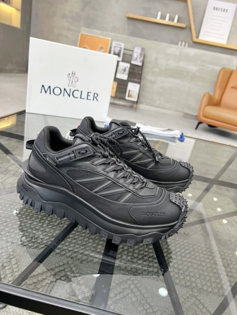 Bold Mxnclxr Sneakers 197619
