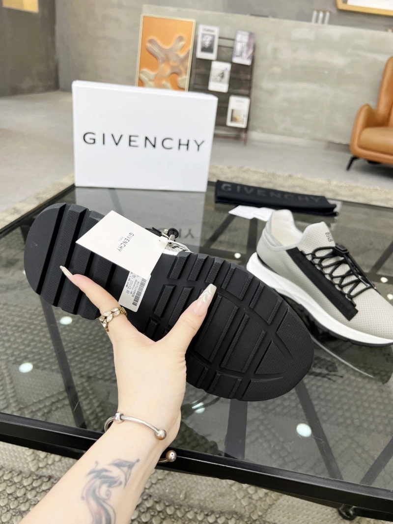 Gxvxnchy Sneakers Reliable 153961
