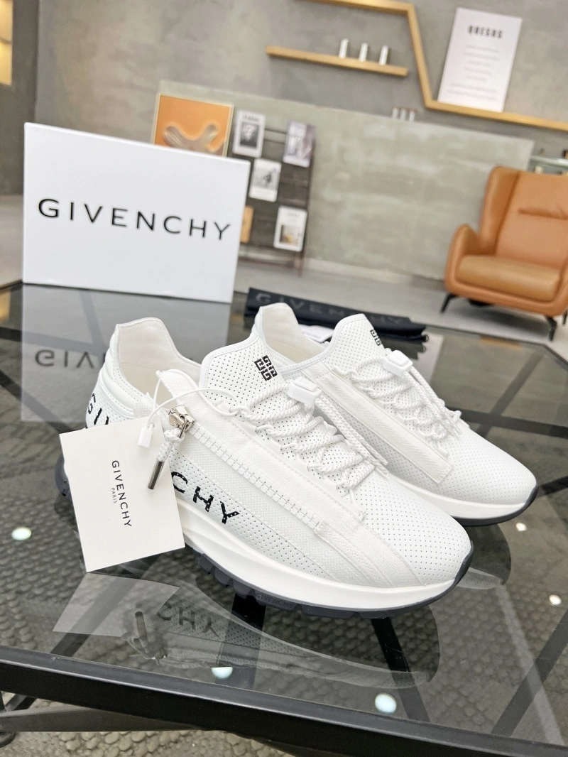 Gxvxnchy Sneakers Soft 153953