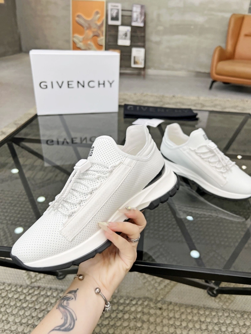 Gxvxnchy Sneakers Soft 153953