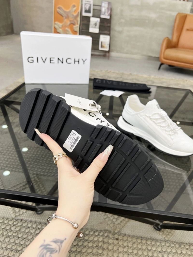 Gxvxnchy Sneakers Soft 153953