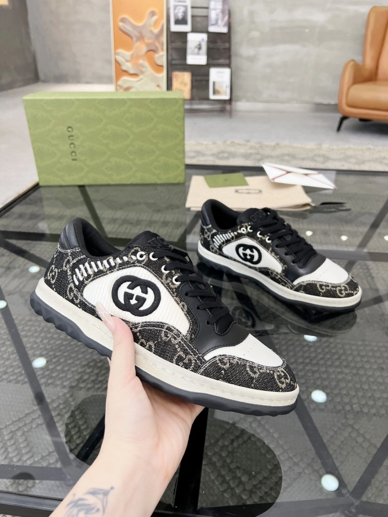 Vibrant Gxccx Sneakers 163896