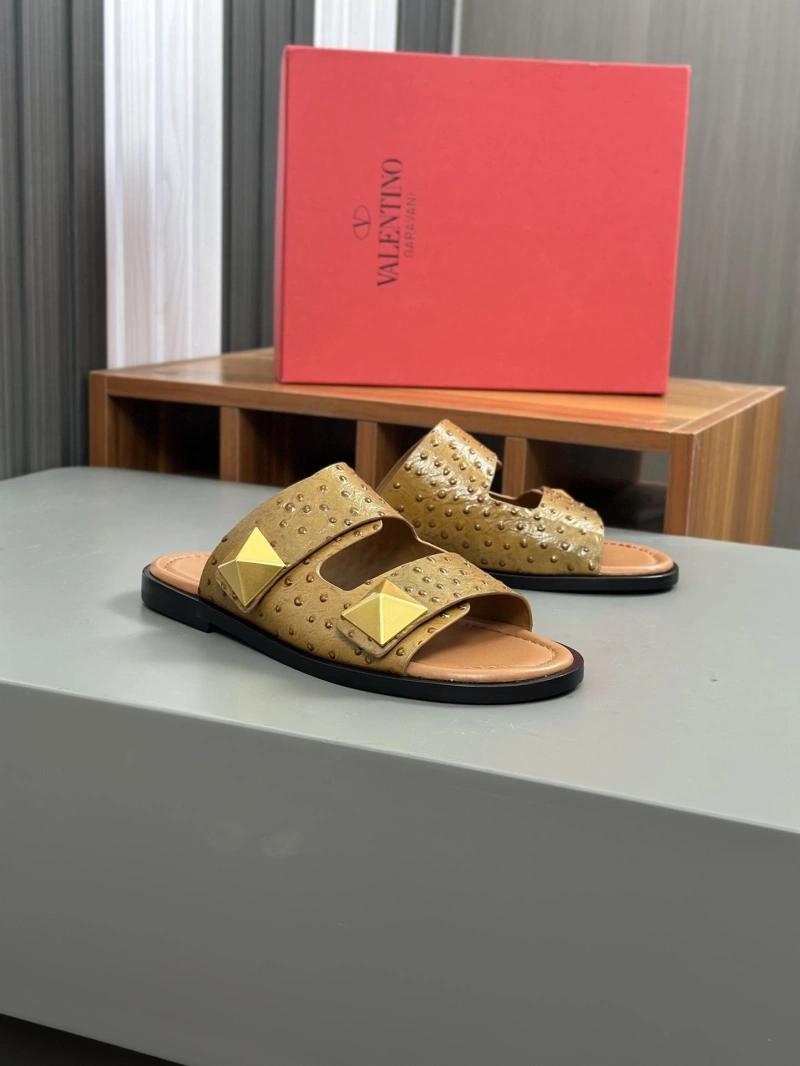 SportInspired Vxlxntino Slippers 231608