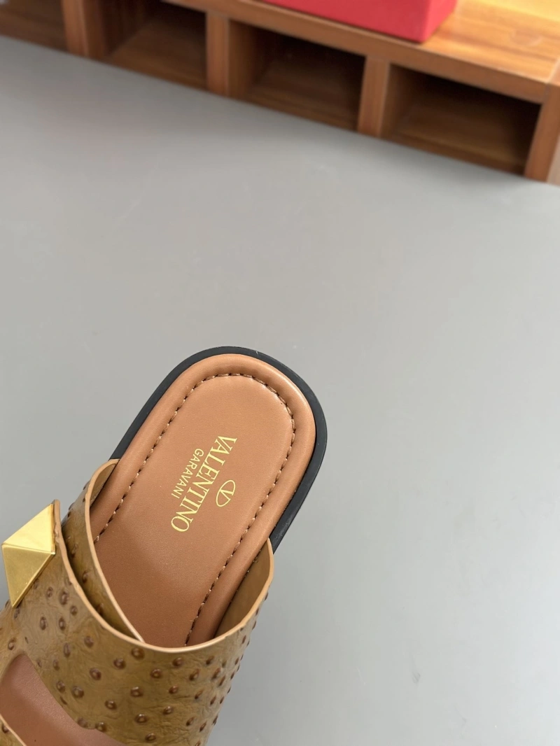SportInspired Vxlxntino Slippers 231608