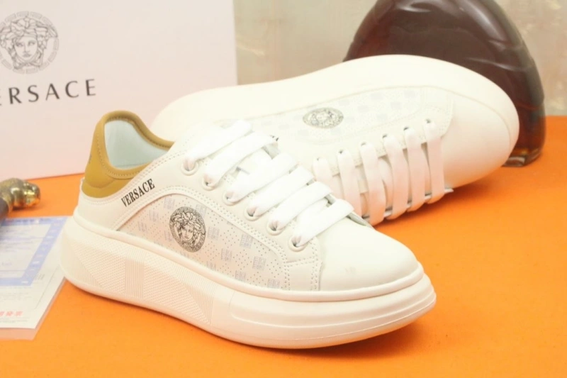 Gxvxnchy Sneakers Stylish 153950