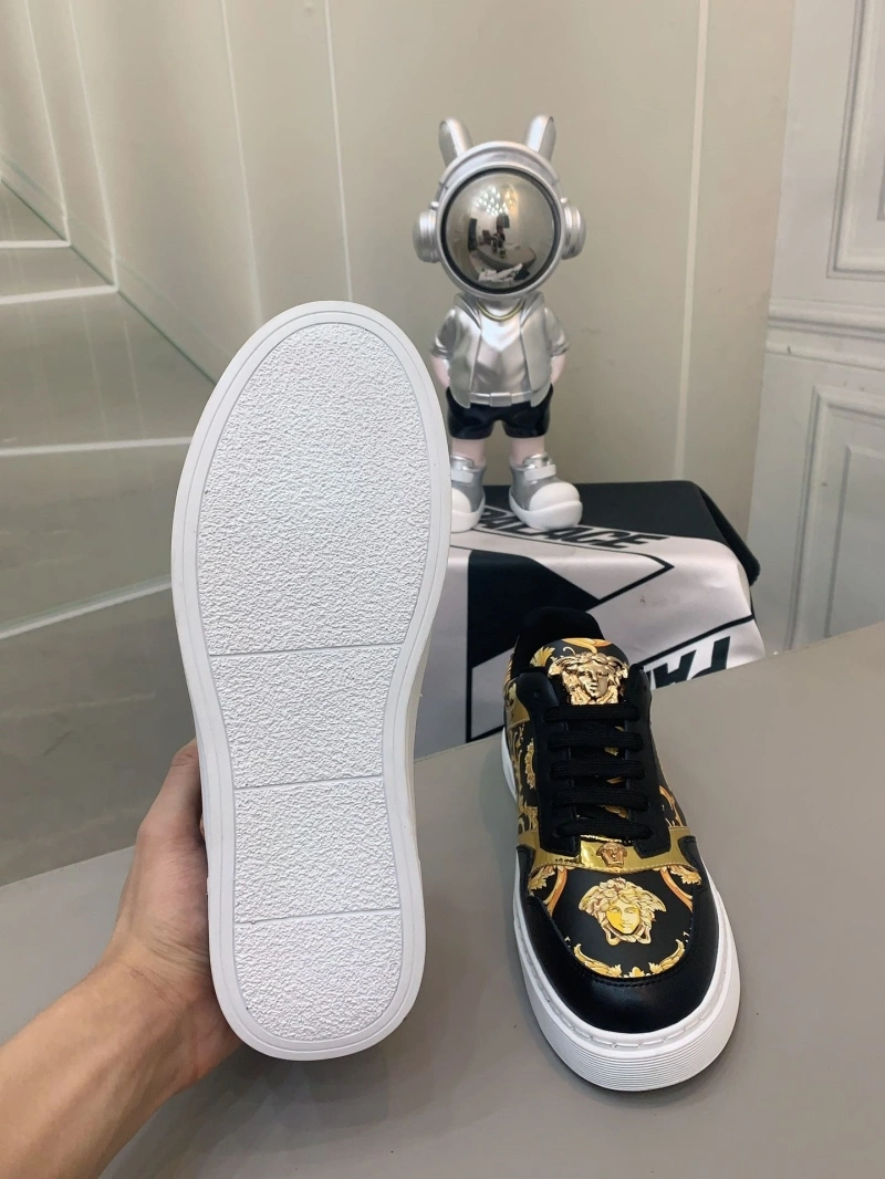Gxvxnchy Sneakers Bold 153949