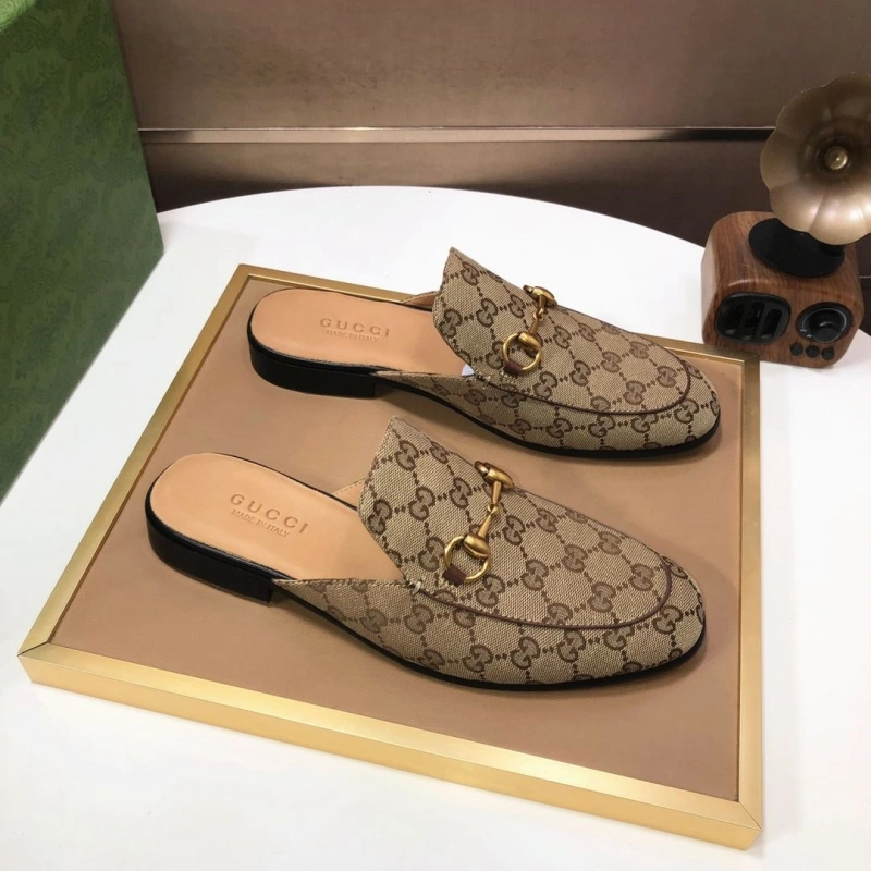 Elegant Gxccx Slippers 163990