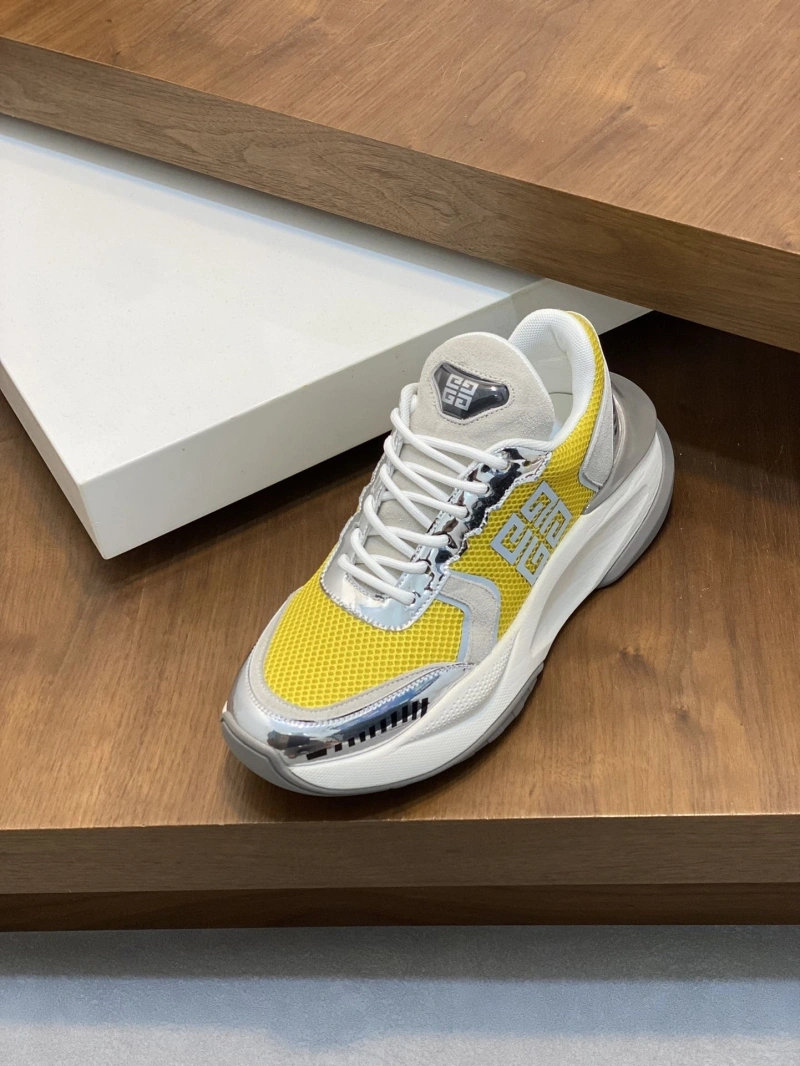 Gxvxnchy Sneakers Resilient 153958