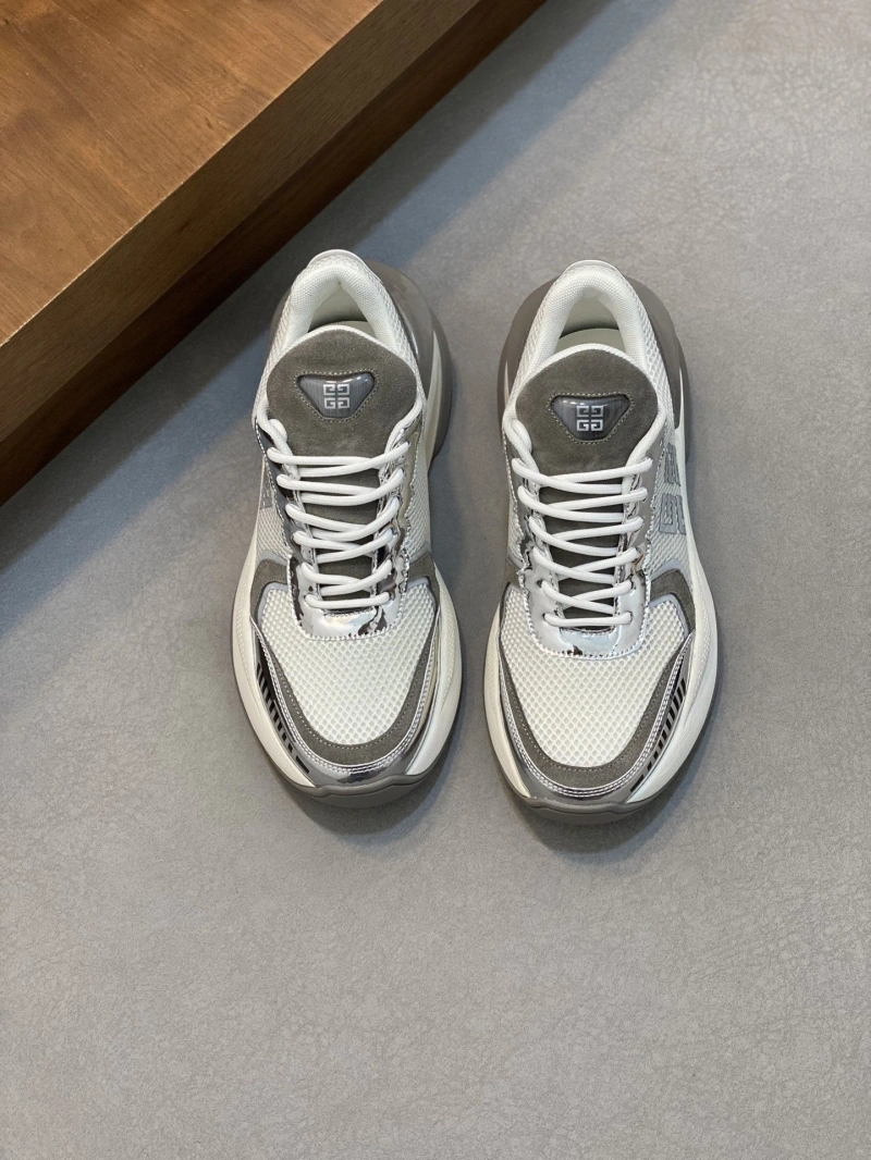 Gxvxnchy Sneakers Unique 153960
