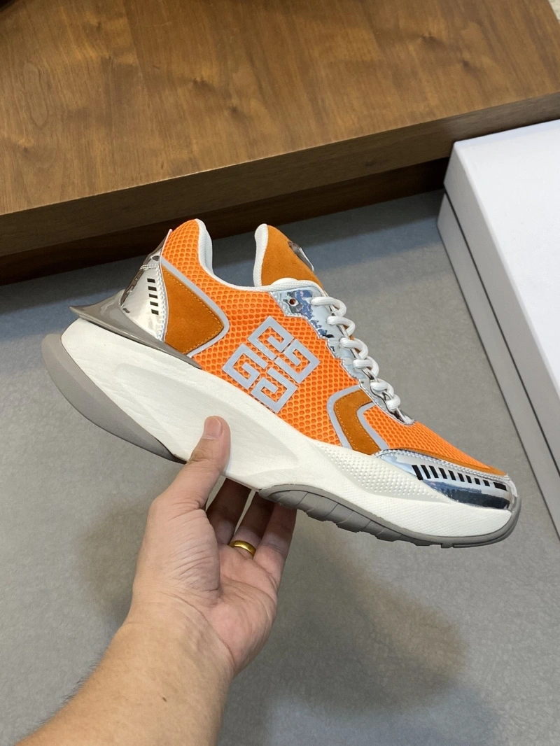 Unique Gxvxnchy Sneakers 153946