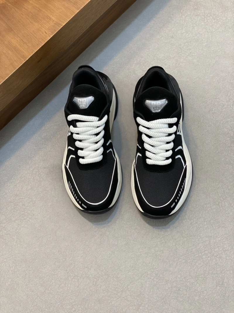 Gxvxnchy Sneakers Trendy 153941
