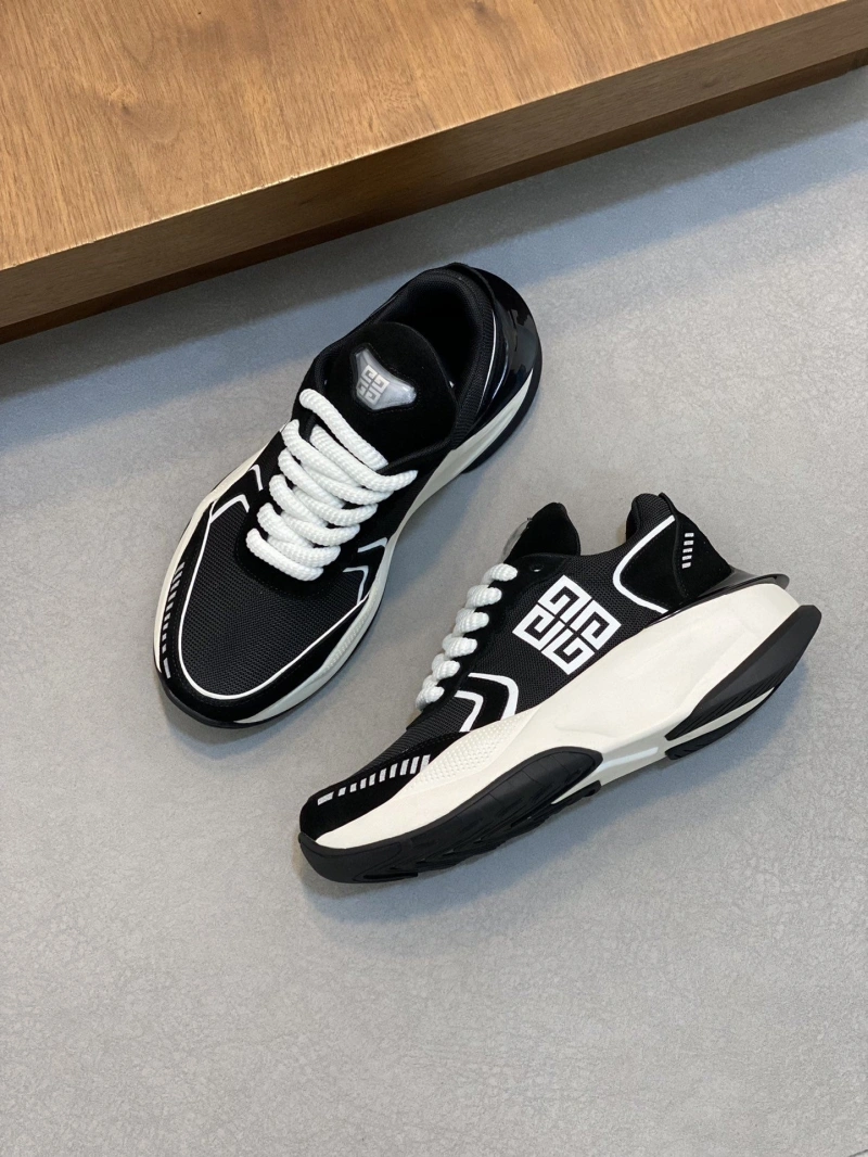 Gxvxnchy Sneakers Trendy 153941