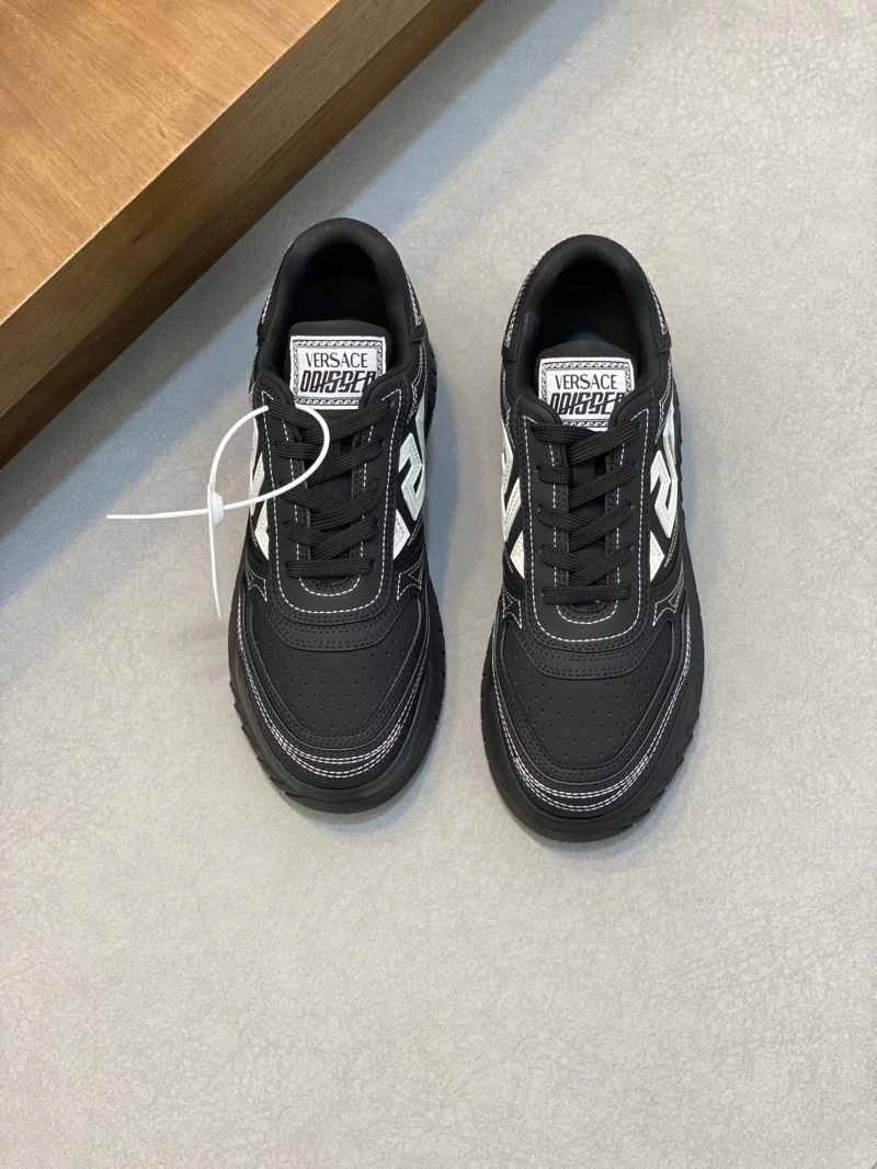 DailyWear Gxvxnchy Sneakers 153957