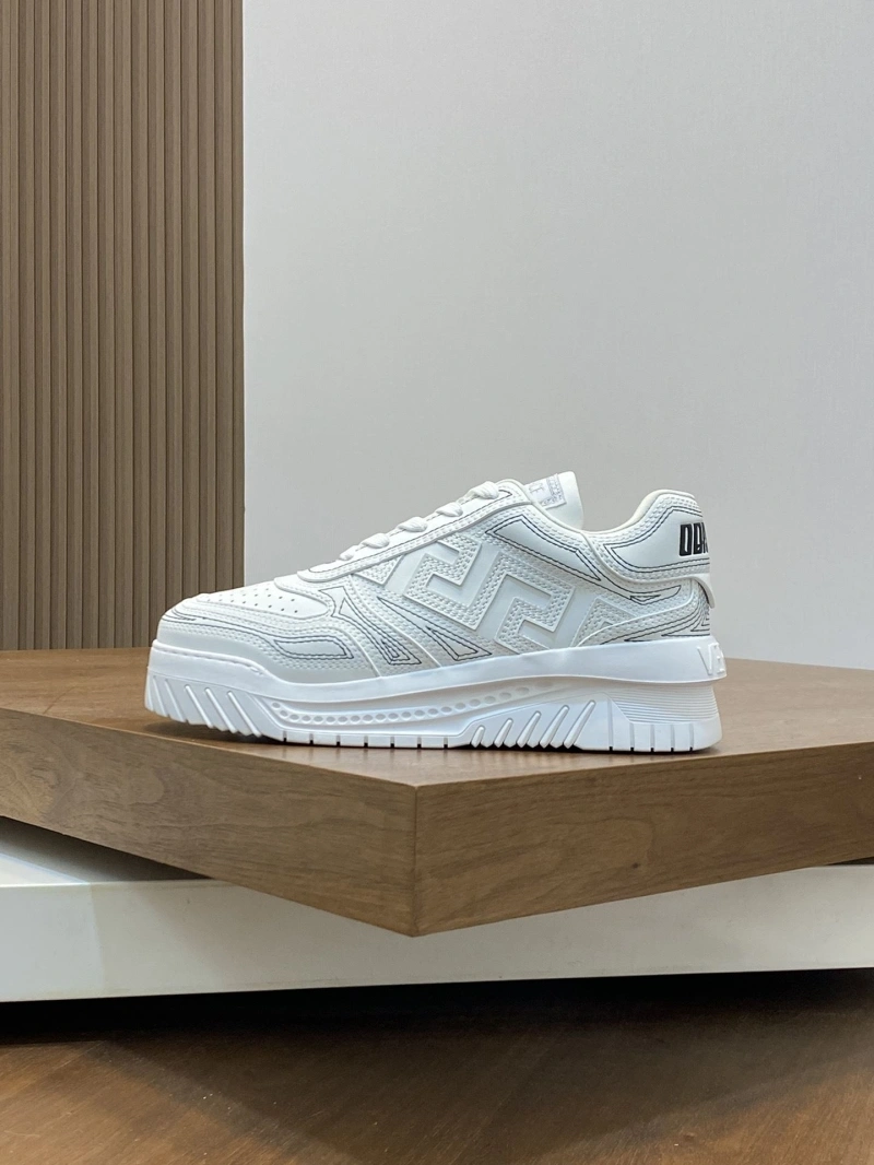 Gxvxnchy Sneakers Sophisticated 153951
