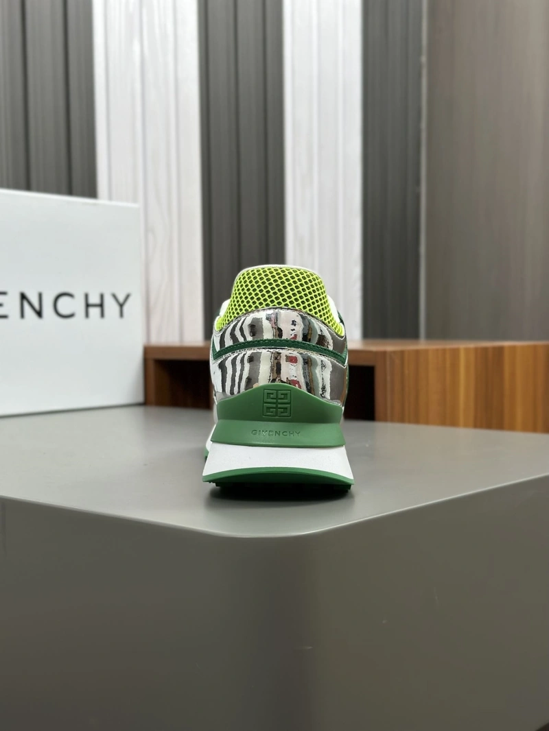 Gxvxnchy Sneakers Bold 153945