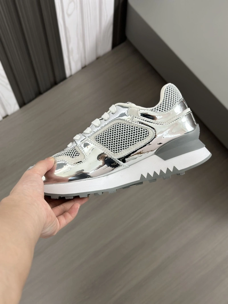 Gxvxnchy Sneakers NewStyle 153943