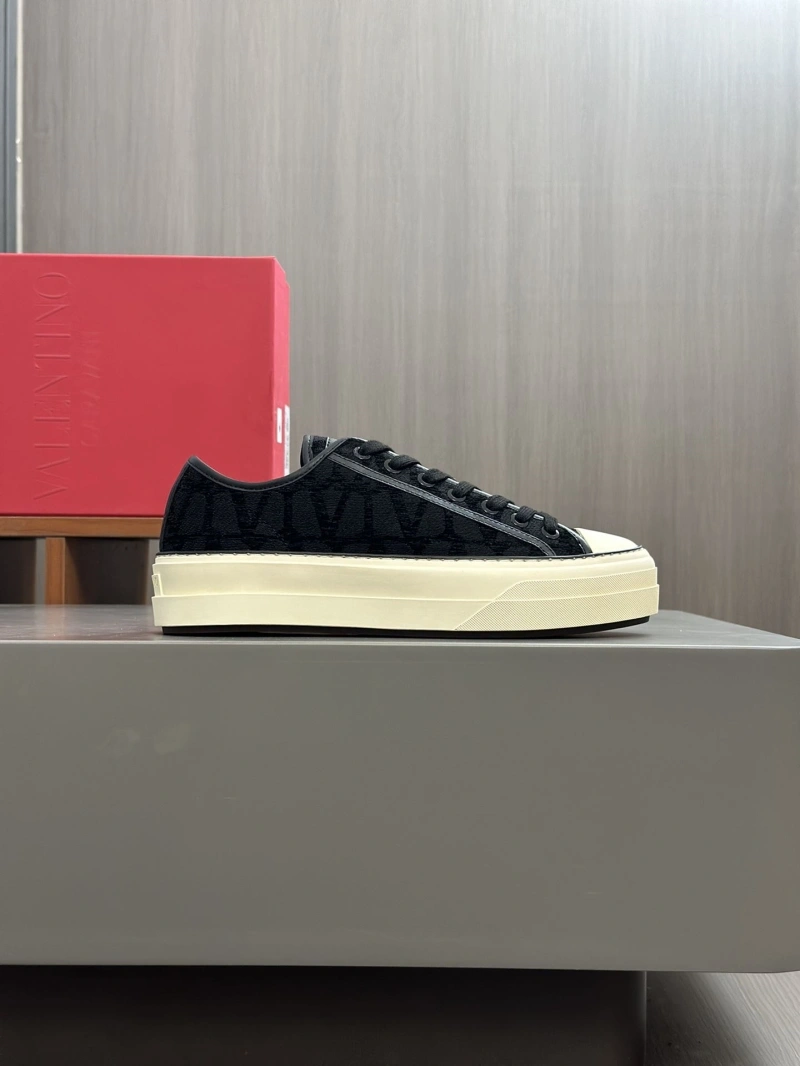 Stylish Vxlxntino Casual Shoes 231628