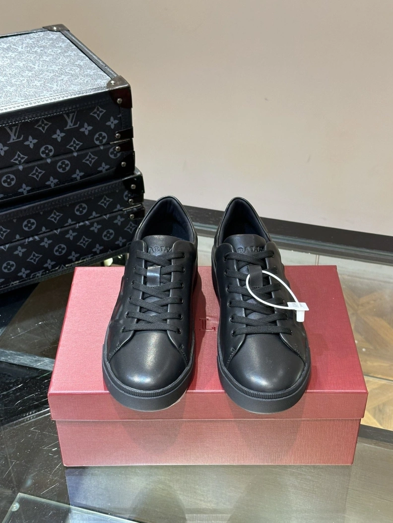 GoodFit Othxr Sneakers 211767