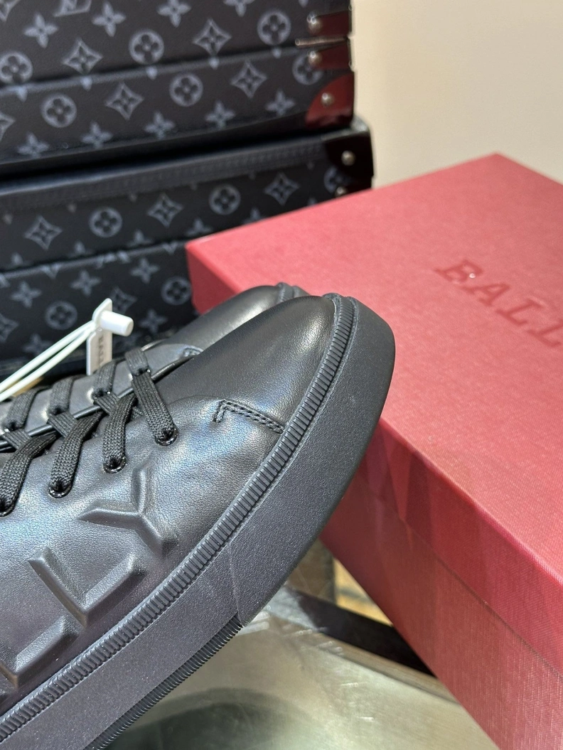 GoodFit Othxr Sneakers 211767