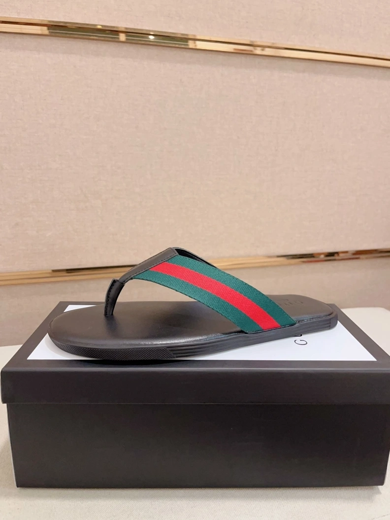 Sophisticated Gxccx Slippers 156625
