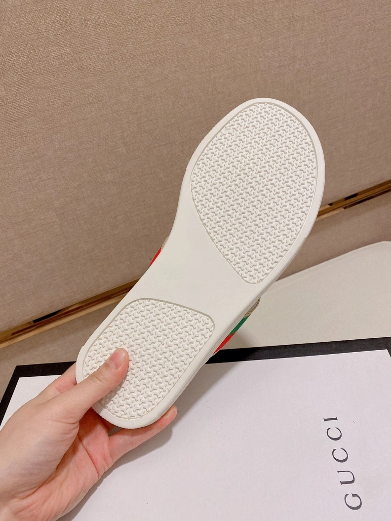 Gxccx Slippers Timeless 156614