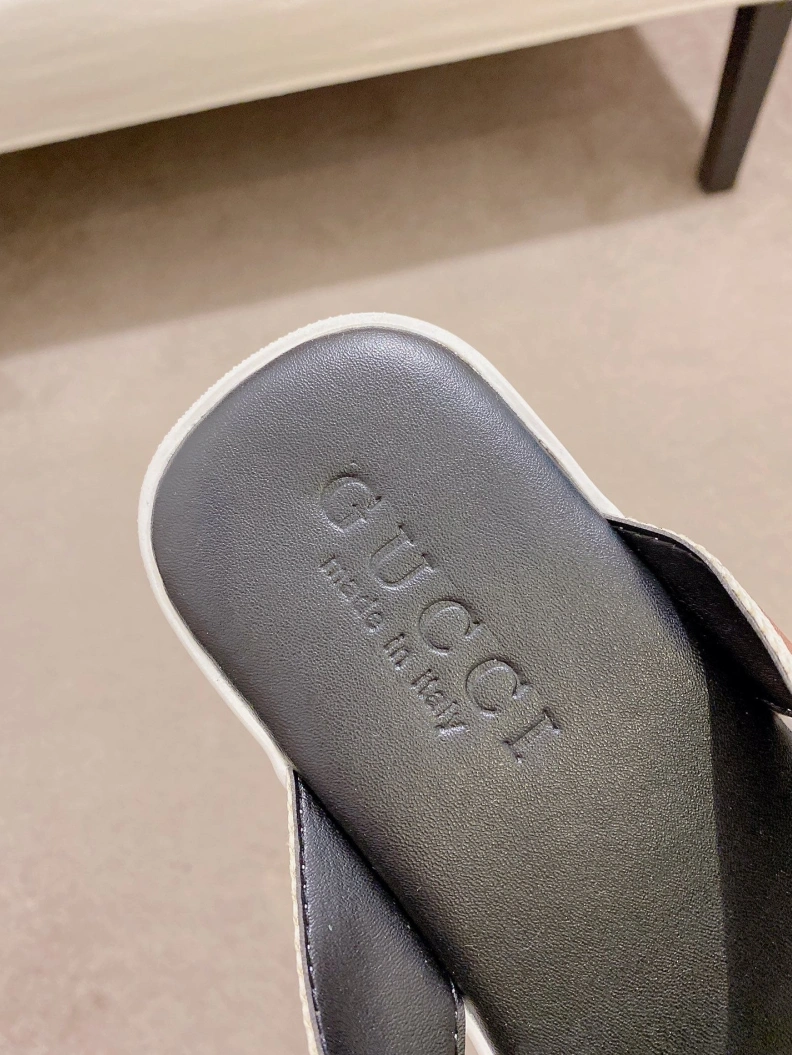 Gxccx Slippers Unique 156599
