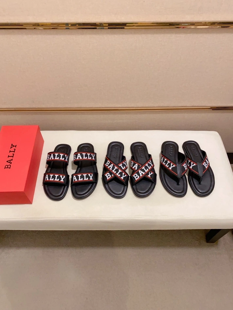 Versatile Othxr Slippers 211944