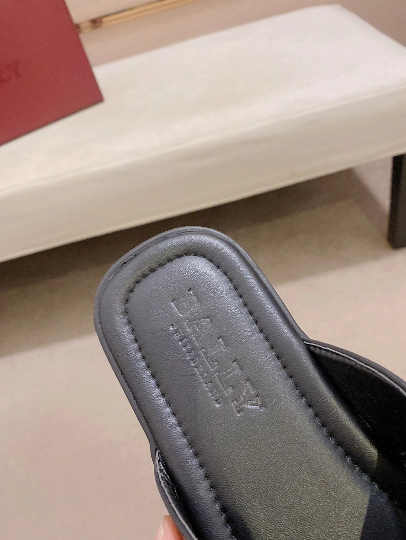 GoAnywhere Othxr Slippers 211938
