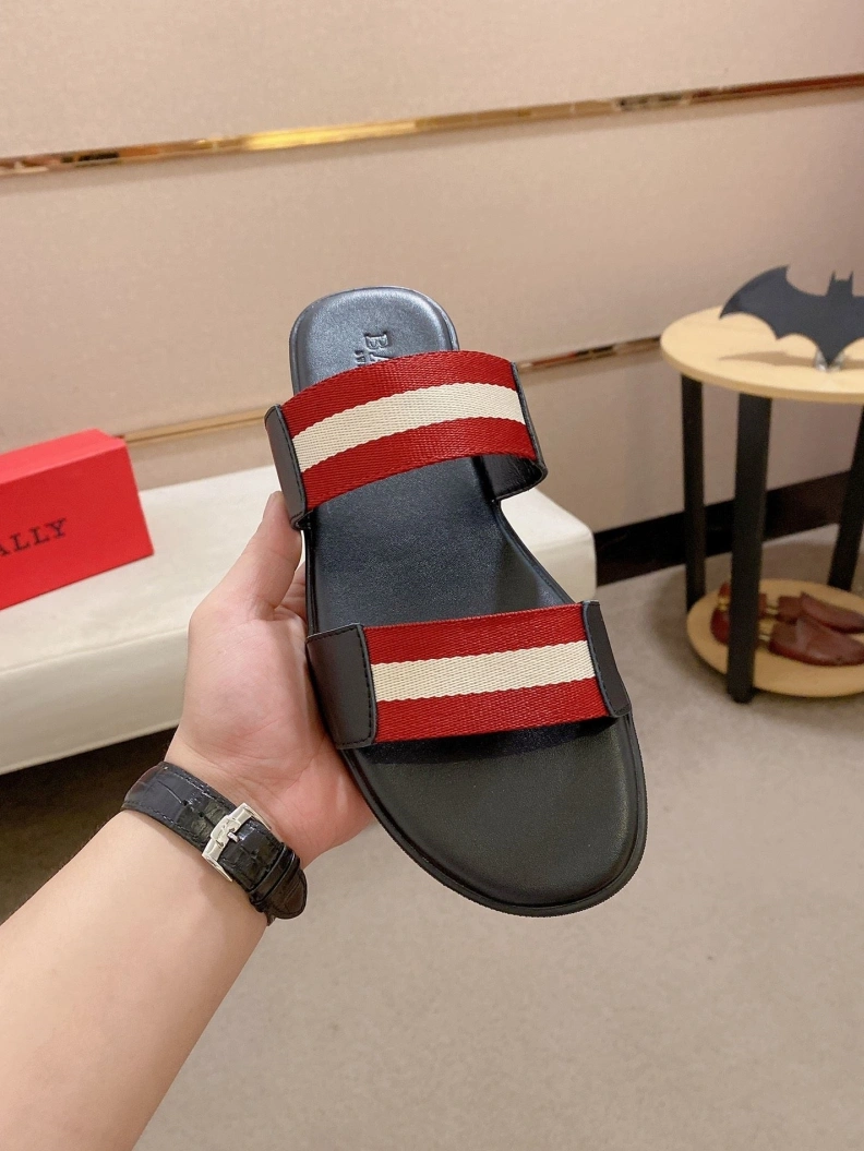 Fashionable Othxr Slippers 211935