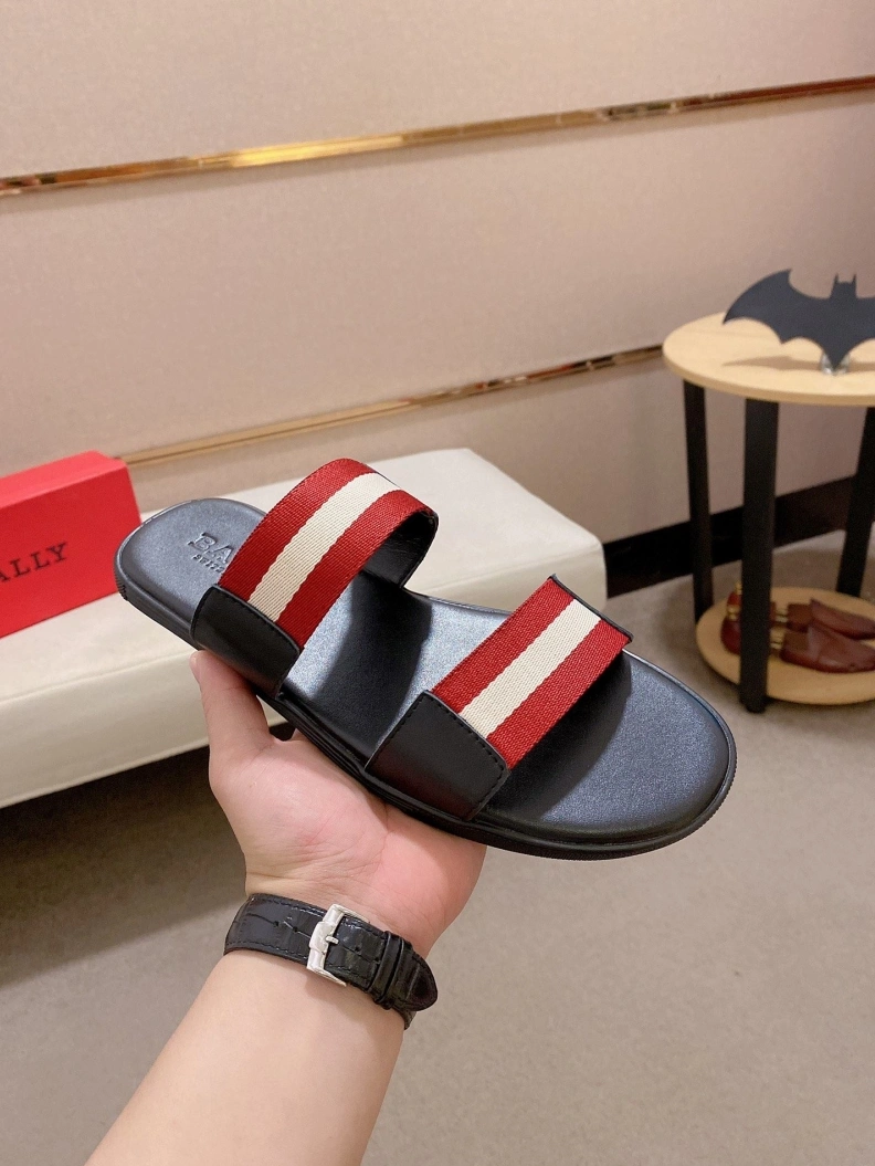 Fashionable Othxr Slippers 211935
