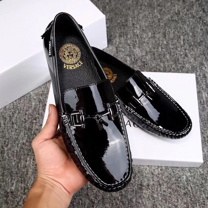 Resilient Gxvxnchy Leather Shoes 152837