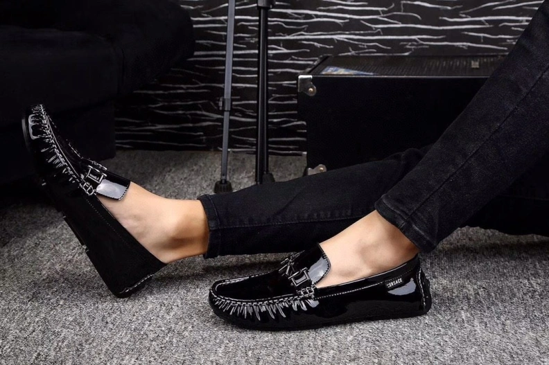 Resilient Gxvxnchy Leather Shoes 152837