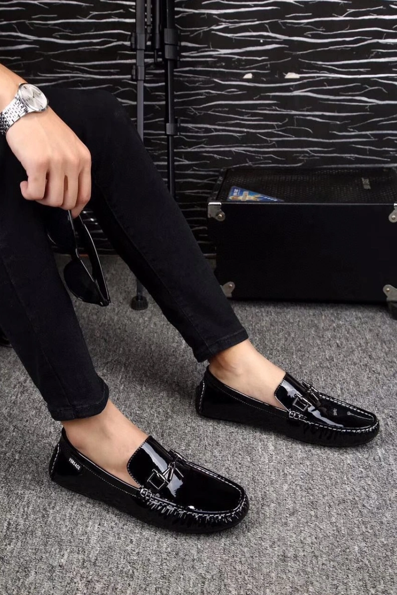 Resilient Gxvxnchy Leather Shoes 152837