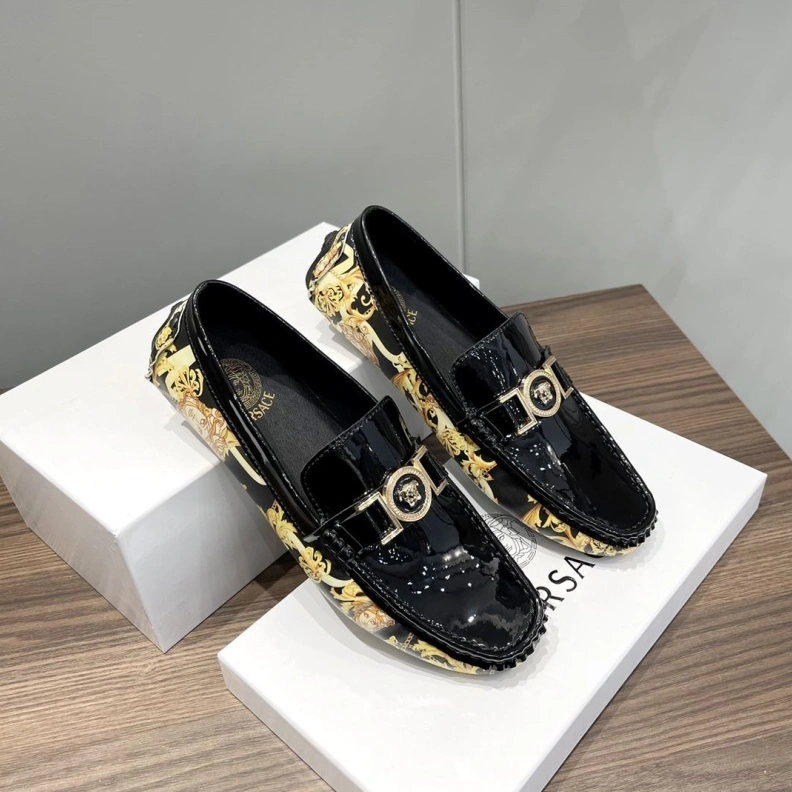 AllSeason Gxvxnchy Leather Shoes 152832