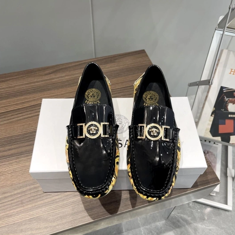 AllSeason Gxvxnchy Leather Shoes 152832